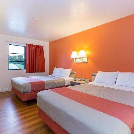 Motel 6 Vallejo - Maritime North エクステリア 写真